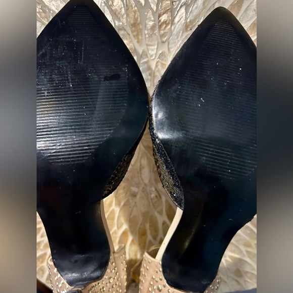 Carlos Santana Gaia Black and Gold Shimmer Studded Heels - Picture 6 of 8